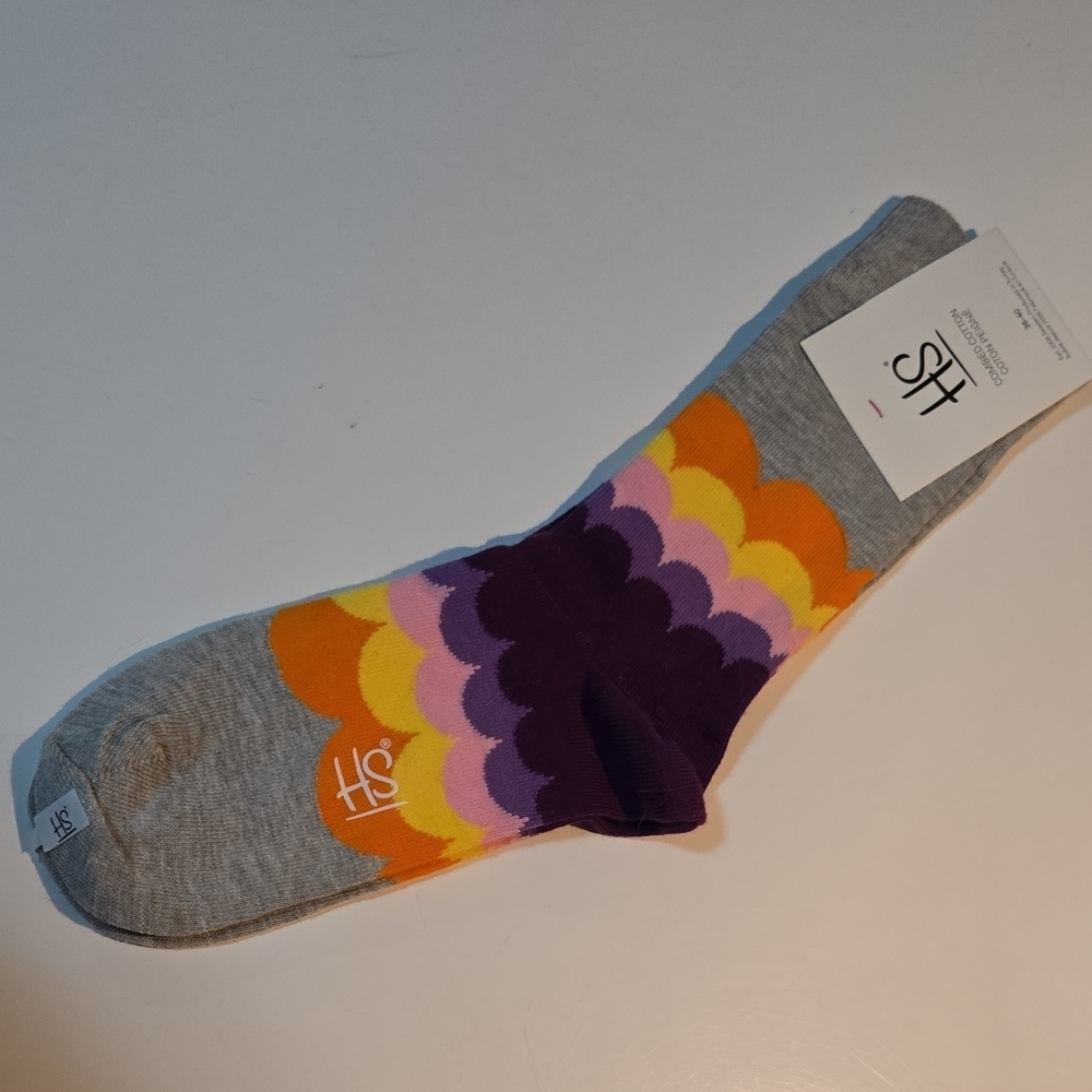 Happy Socks Purple and Orange Casual Socks with Bold Stripes